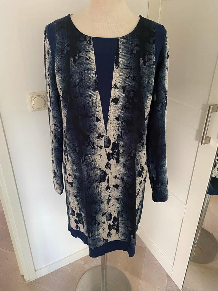 VILA Blauwe Jurk Maat S, Kleding | Dames, Jurken, Zo goed als nieuw, Maat 36 (S), Blauw, Boven de knie, Ophalen of Verzenden