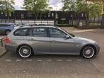 BMW 3-Serie (e91) 2.0 I 320 Touring 2006 Grijs Panorama-dak,, Te koop, 2000 cc, Zilver of Grijs, Geïmporteerd