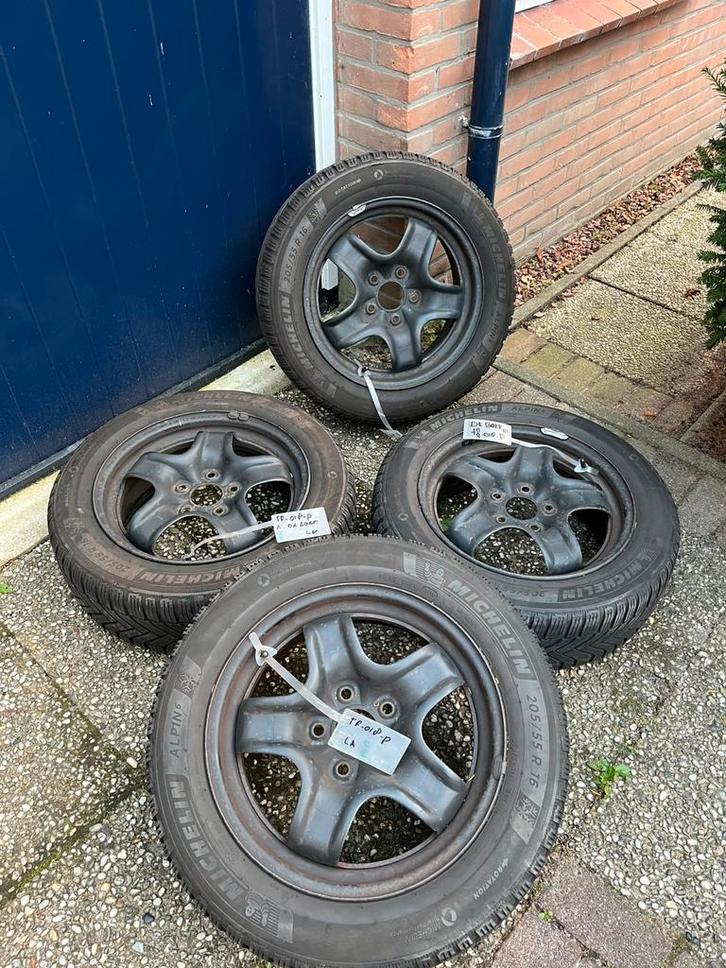 Winterbanden met stalen velg michelin alpine 6 15 inch, Auto-onderdelen, Banden en Velgen, Banden en Velgen, Winterbanden, 15 inch