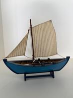 Houten zeilboot – decoratief scheepsmodel, Hobby en Vrije tijd, Modelbouw | Boten en Schepen, Ophalen of Verzenden, Zo goed als nieuw