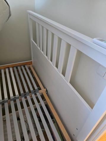 Ikea bed Hemnes met 2 laden - afbeelding 1