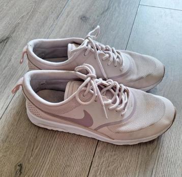 Nike sneakers lichtroze maat 38.5 – Air zool beschikbaar voor biedingen