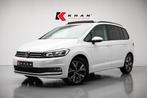 Volkswagen Touran 1.5 TSI Business 7p |Pano|Virtual|Keyless|, 15 km/l, Euro 6, 4 cilinders, 150 pk