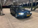 Volvo V70 2.4 D5 AUT 2004 Blauw, 1800 kg, Beige, 179 €/maand, Blauw