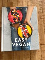 Living the green life - Easy vegan, Ophalen of Verzenden, Zo goed als nieuw, Living the green life
