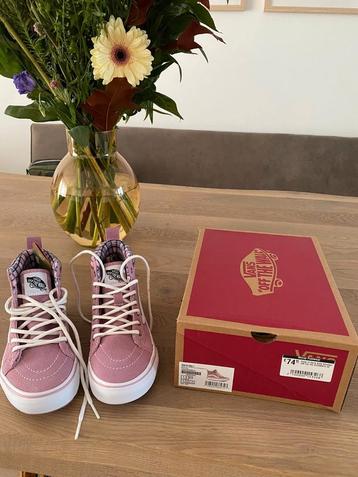 Roze Vans Sk8-Hi MTE-1 Maat 32 beschikbaar voor biedingen