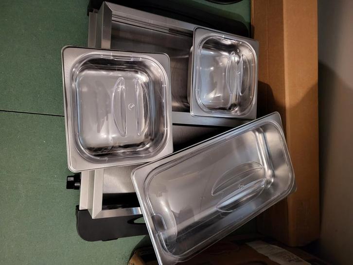 Mooie Nieuwe fondueset en warmhoudbak en Ventilator KOOPJE, Diversen, Rommelmarktspullen, Zo goed als nieuw, Ophalen of Verzenden