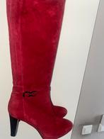 Lilian Suède laarzen Mt 41(rubberen zool en leren voering ), Hoge laarzen, Ophalen of Verzenden, Gedragen, Rood