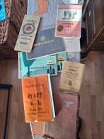 Antieke naaimachine en catalogi, Ophalen