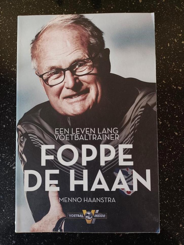 Menno Haanstra - Foppe de Haan, Boeken, Sportboeken, Zo goed als nieuw, Balsport, Ophalen of Verzenden
