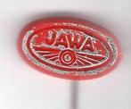 JAWA zilver op rood plastic bromfiets speldje ( G_061 ), Verzenden, Zo goed als nieuw, Transport, Speldje of Pin