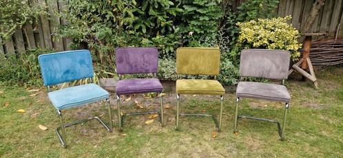 Set van 4 eetkamerstoelen van Zuiver, Huis en Inrichting, Stoelen, Gebruikt, Vier, Stof, Overige kleuren, Ophalen