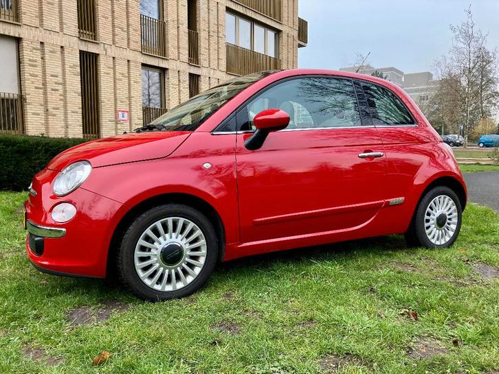 Fiat 500 1.2 69pk `S&S LOUNGE 2012 Pasodoble Red (5CJ), Auto's, Fiat, Particulier, ABS, Airbags, Airconditioning, Apple Carplay