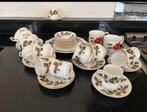 Royal Albert & Crafton Kerstservies + Taartschaal, Huis en Inrichting, Keuken | Servies, Ophalen of Verzenden, Zo goed als nieuw