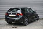 BMW 1 Serie 5-deurs 120 M Sportpakket | Innovation Pack | 18, Auto's, Gebruikt, 156 pk, Met garantie (alle), Zwart