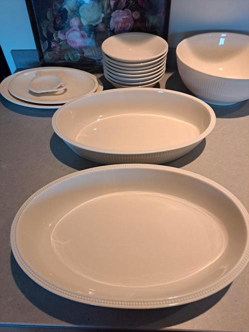 Wedgwood Windsor grote schalen, oven geschikt, nieuwstaat!, Huis en Inrichting, Keuken | Servies, Zo goed als nieuw, Schaal of Schalen