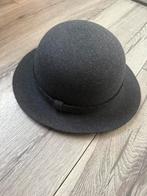 Grijze hoed maat 54, Ophalen of Verzenden, Zo goed als nieuw, 55 cm (S, 6⅞ inch) of minder