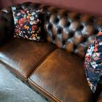 Chesterfield bank - 2 persoons - in goede staat, Ophalen, Gebruikt, Tweepersoons, Leer