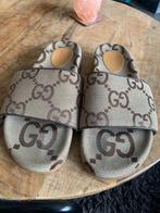 Gucci slippers, Ophalen of Verzenden, Zo goed als nieuw, Zwart