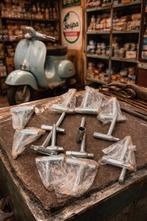 Vespa Oldtimer Bougie Sleutels 15 Stuks Nieuw, Ophalen of Verzenden, Nieuw