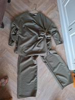Leuk groen pak broek shirt new collection maat 44/46, Kleding | Dames, Jumpsuits, Ophalen of Verzenden, Zo goed als nieuw, Maat 42/44 (L)