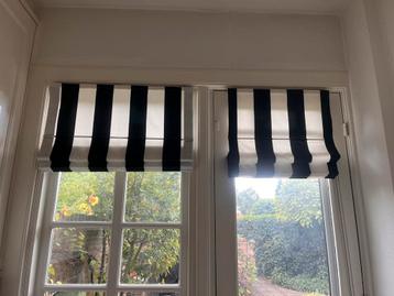 Vouwgordijnen 2 stuks beschikbaar voor biedingen