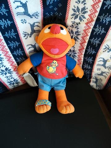 Vintage Retro Pratende Ernie van Sesamstraat  beschikbaar voor biedingen