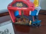 Brandweerkazerne HotWheels, Ophalen, Zo goed als nieuw, Handmatig, Hot Wheels