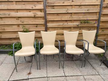 Leren crème kleurige eetkamer stoelen beschikbaar voor biedingen