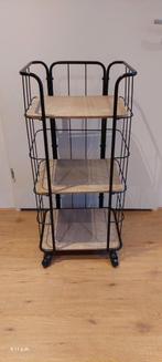 Bakkerskastje op wielen, Ophalen, Gebruikt