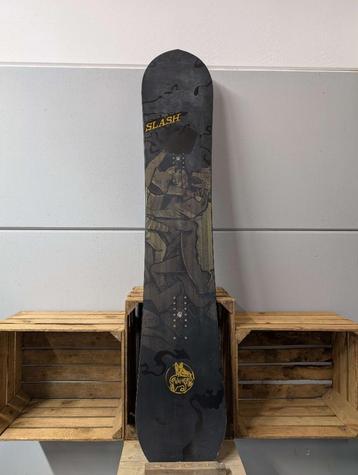 Slash nahual 161cm snowboard  beschikbaar voor biedingen