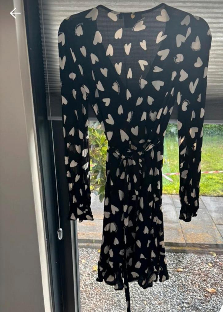 Fabienne Chapot hartjes jurk met lange mouwen (38), Kleding | Dames, Jurken, Zo goed als nieuw, Maat 38/40 (M), Blauw, Boven de knie