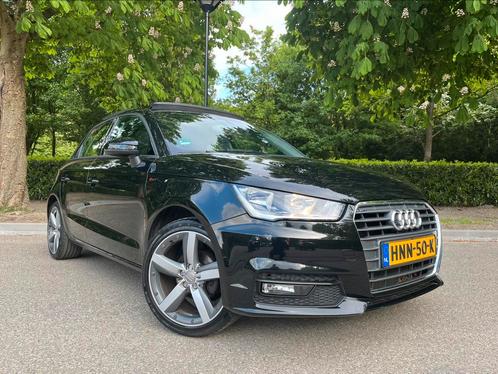 Audi A1 1.0 TFSI S-line Sportback PANO, Auto's, Audi, Particulier, A1, Benzine, Hatchback, Handgeschakeld, Geïmporteerd, Zwart