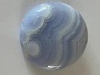 Mooie broche chalcedoon gepolijst half edelsteen, Sieraden, Tassen en Uiterlijk, Broches, Ophalen of Verzenden, Zo goed als nieuw