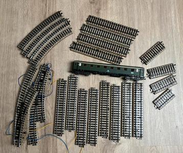 Marklin HO rails en wagon beschikbaar voor biedingen