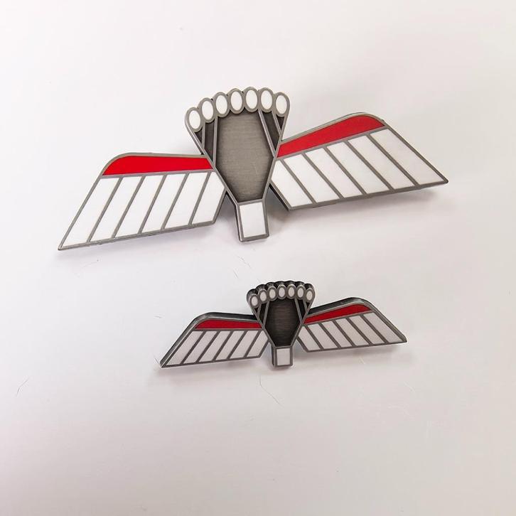 Metalen parawing B vrije val (KLU), Verzamelen, Militaria | Algemeen, Luchtmacht, Lintje, Medaille of Wings, Nederland, Ophalen of Verzenden