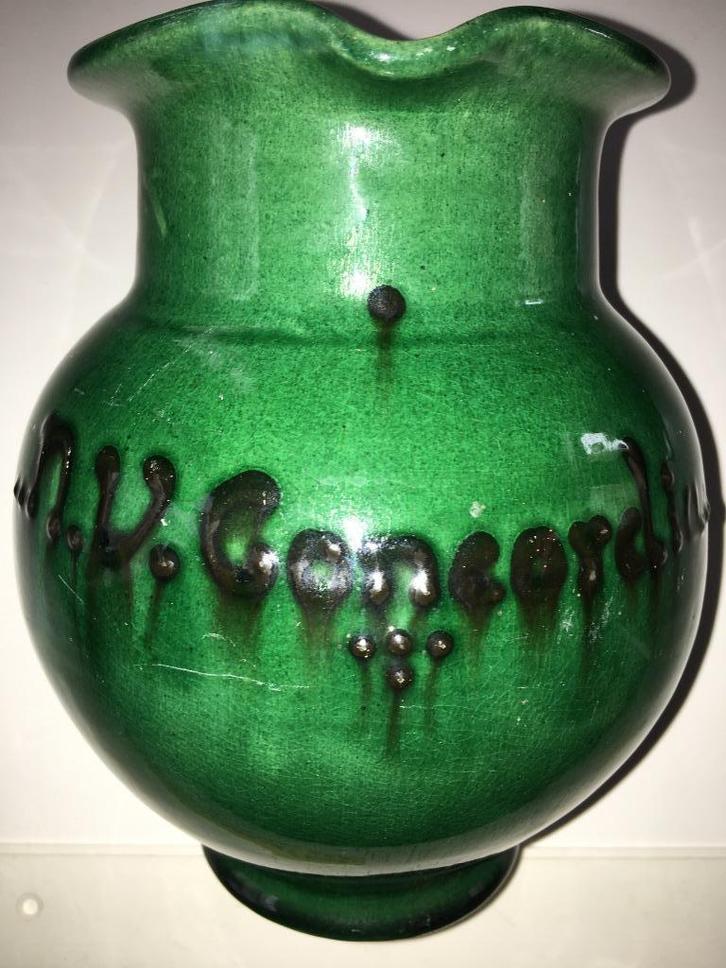 Oude N.V. Concordia kan vaas met oor, Antiek en Kunst, Curiosa en Brocante, Verzenden