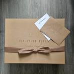 Burberry gift box + blanco kaart, Diversen, Ophalen of Verzenden, Nieuw