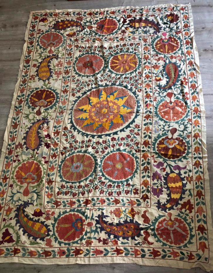 Oezbekistan/Turkije Handgemaakt borduurtextiel zijde/katoen, Antiek en Kunst, Antiek | Kleden en Textiel, Ophalen of Verzenden