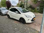 Ford Ka 1.2 69pk 2011 Wit, Stof, 1242 cc, 4 cilinders, 4 stoelen
