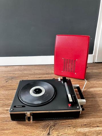 Reela Draagbare Platenspeler 1972 vintage beschikbaar voor biedingen