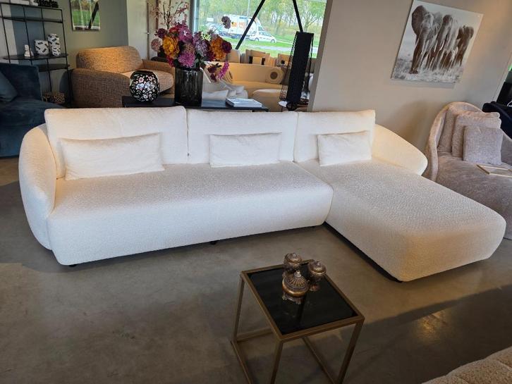 Passe Partout Mostera - L-opstelling – showroommodel, Huis en Inrichting, Banken | Bankstellen, Nieuw, Hoekbank, Vierpersoons of meer