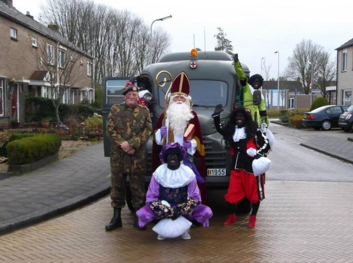 Sinterklaas en zijn pieten bij u thuis, Diversen, Sinterklaas, Gebruikt, Ophalen