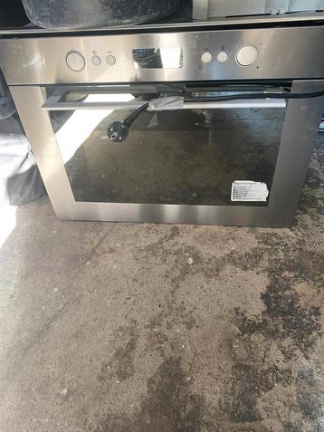 Inbouw oven WHIRLPOOL A MERK ! beschikbaar voor biedingen