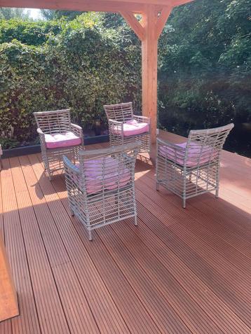 Set van 4 wicker tuinstoelen beschikbaar voor biedingen