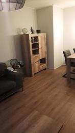 Eiken Houten salontafel / tv meubel / eetkast, Huis en Inrichting, Complete inboedels, Ophalen