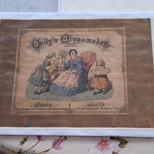 DOLLY'S DRESSMAKER PART 2 second edition- London 1860, Antiek en Kunst, Curiosa en Brocante, Verzenden