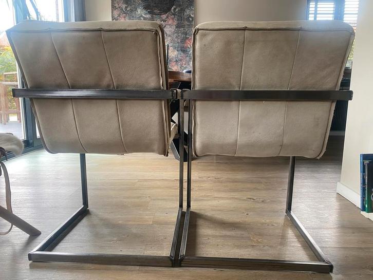 6 Beige Buffelleren Eetkamerstoelen met Gebruikssporen, Huis en Inrichting, Stoelen, Vier, Ophalen