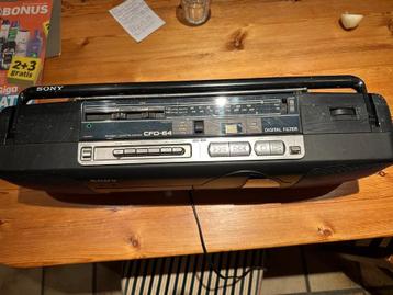 draagbare radio cd en casettespeler beschikbaar voor biedingen