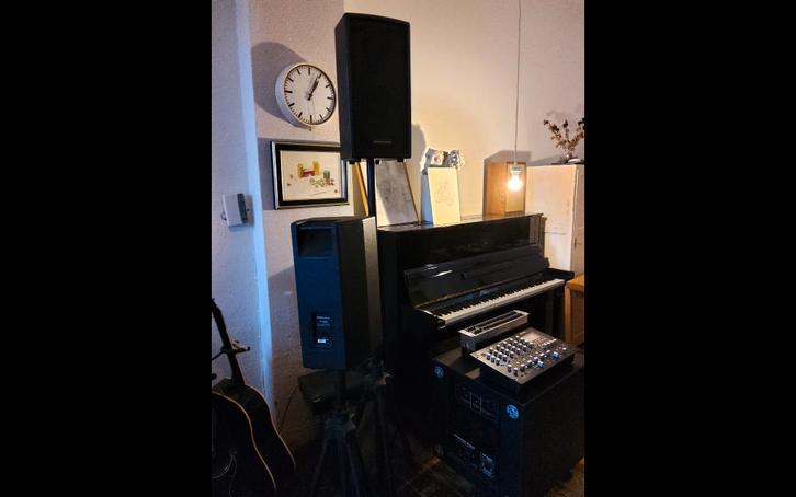 Actieve luidsprekers PA subwoofer satelieten mengpaneel equa, Audio, Tv en Foto, Luidsprekers, Gebruikt, Overige typen, 120 watt of meer